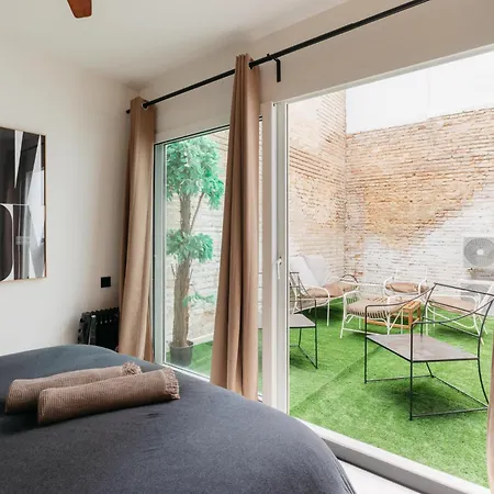 Lovely Exclusivity In Center Daire
